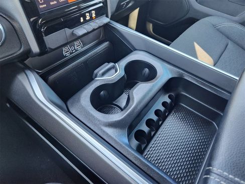 Used 2025 RAM 1500 Lone Star image 28