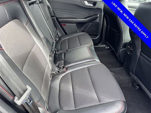 Used 2025 Ford Escape ST-Line w/ Equipment Group 301A image 8