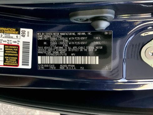 Used 2023 Toyota Sienna XLE w/ Protection Package (TMS) FWD image 31