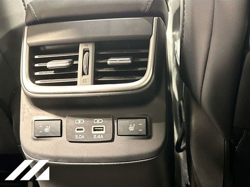 Certified 2024 Subaru Outback Limited AWD/4WD image 28