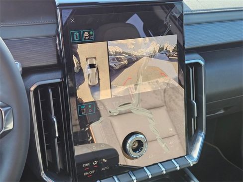 New 2026 GMC Acadia AT4 image 31