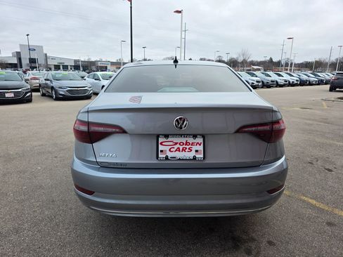 Used 2020 Volkswagen Jetta S image 4