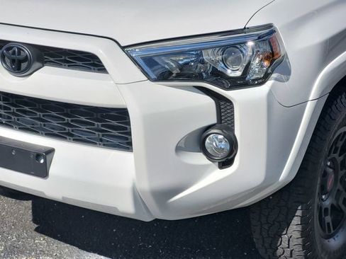 Used 2019 Toyota 4Runner SR5 Premium image 7