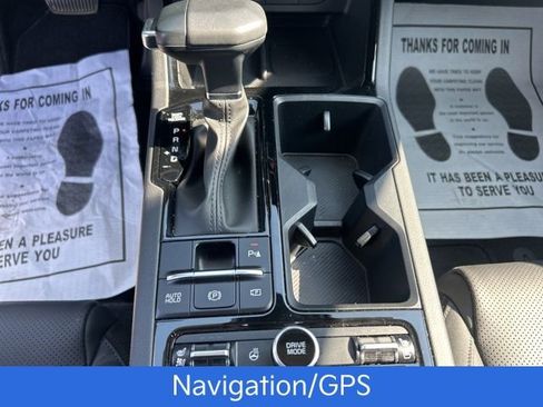 Used 2025 Kia K5 EX image 16