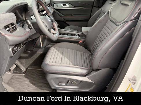 New 2026 Ford Explorer ST-Line w/ ST-Line Street Pack image 11