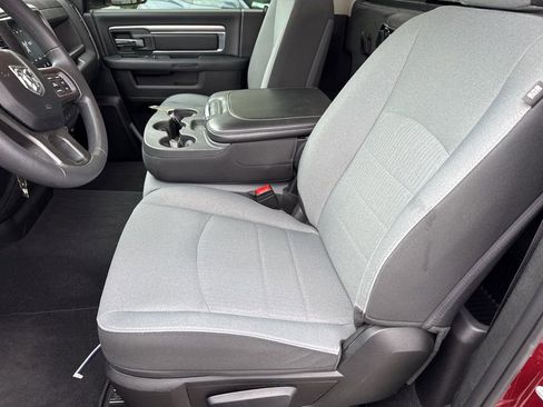 Used 2021 RAM 1500 Tradesman w/ Tradesman SXT Package image 17