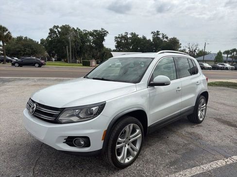 Used 2016 Volkswagen Tiguan SEL FWD image 1
