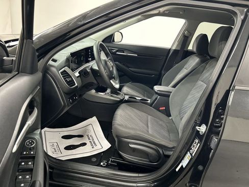 Certified 2024 Kia Seltos LX AWD/4WD image 9