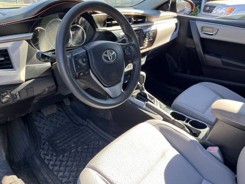 Used 2014 Toyota Corolla LE FWD image 13