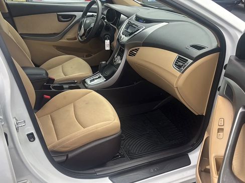 Used 2012 Hyundai Elantra GLS w/ Preferred Pkg 3 FWD image 27