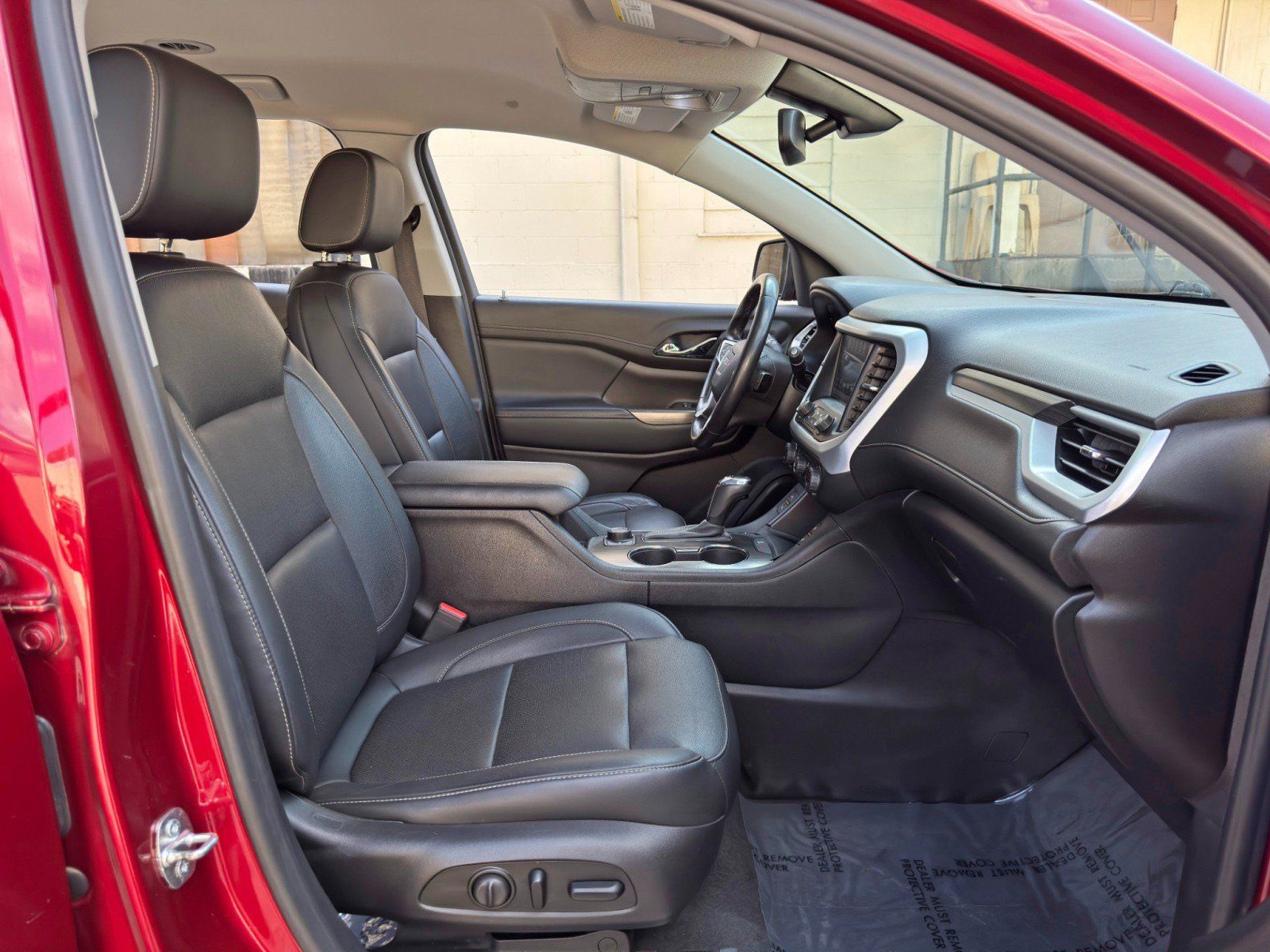 Used 2019 GMC Acadia SLT FWD image 14