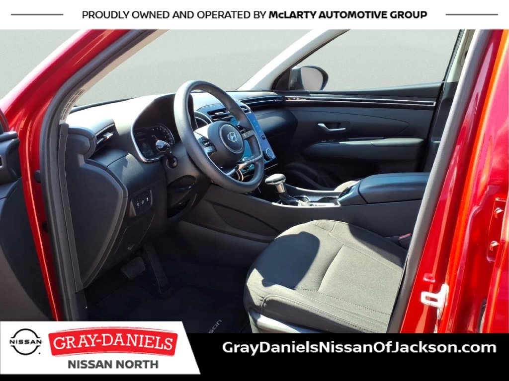 Used 2023 Hyundai Tucson SEL FWD image 24