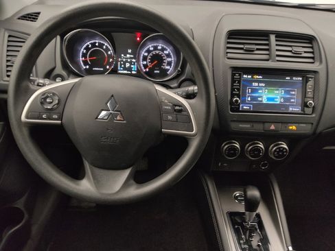 Used 2024 Mitsubishi Outlander Sport Sport S image 22