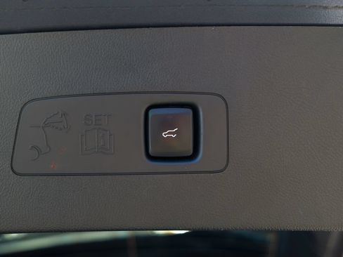 Used 2023 Lincoln Corsair AWD image 60