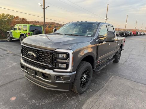 New 2026 Ford F350 Lariat w/ Black Appearance Package AWD/4WD image 38