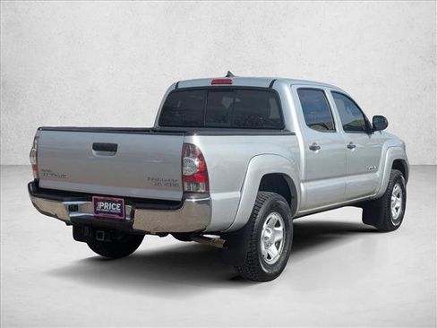 Used 2012 Toyota Tacoma PreRunner image 10