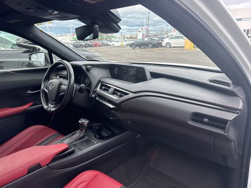 Used 2020 Lexus UX 250h F Sport image 14