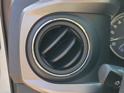 Used 2023 Toyota Tacoma SR5 w/ Technology Package image 30