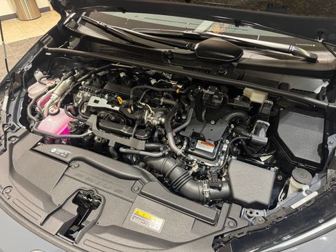 New 2026 Toyota Prius Plug-In Hybrid FWD image 10