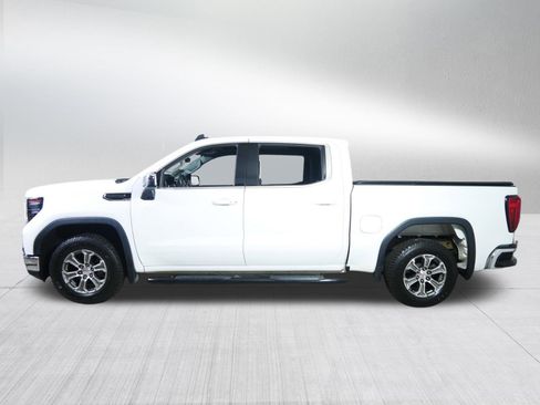 Used 2022 GMC Sierra 1500 SLE AWD/4WD image 4