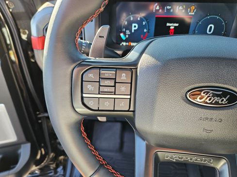Used 2025 Ford F150 Raptor AWD/4WD image 20