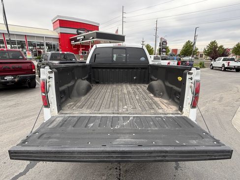 Used 2014 Ford F150 FX4 w/ Equipment Group 402A Luxury AWD/4WD image 11