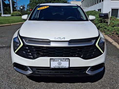 Used 2023 Kia Sportage LX AWD/4WD image 2