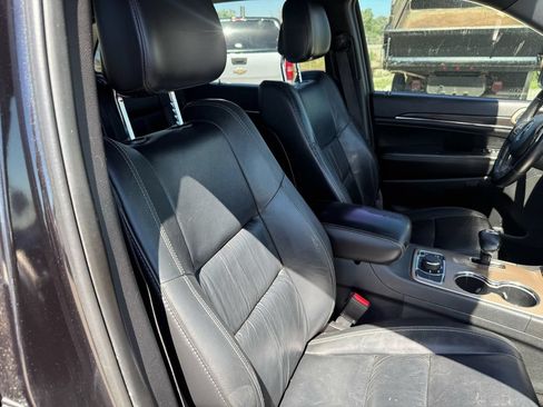 Used 2014 Jeep Grand Cherokee Limited AWD/4WD image 15