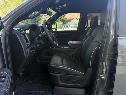 Used 2026 RAM 3500 Limited AWD/4WD image 18