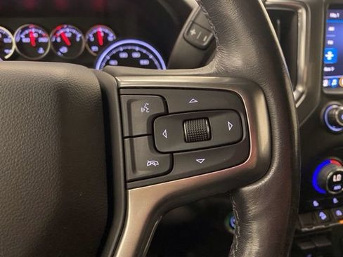 Used 2019 Chevrolet Silverado 1500 LT Trail Boss AWD/4WD image 33