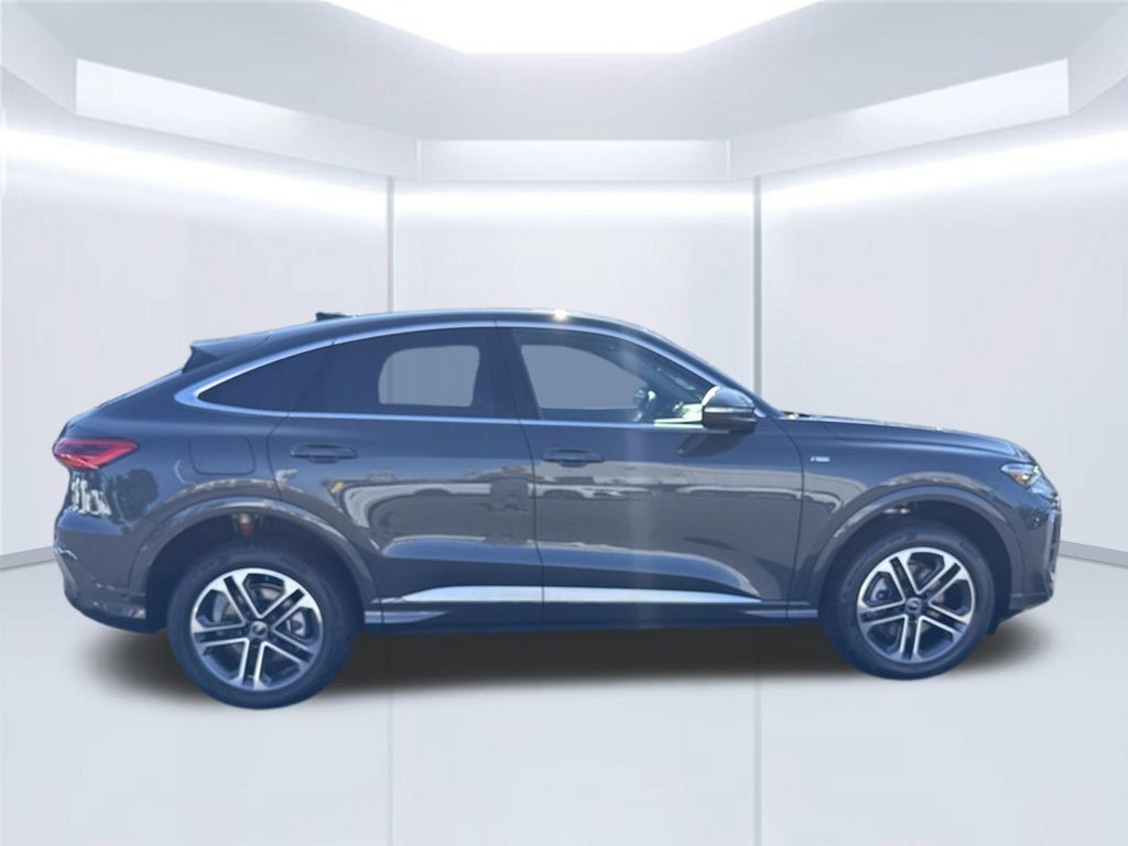 New 2026 Audi Q5 Premium AWD/4WD image 6