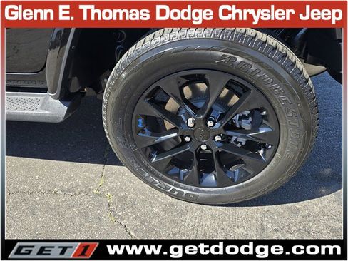 Used 2022 Jeep Wrangler Unlimited Sahara w/ Cold Weather Group image 36