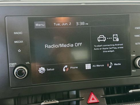 Used 2025 Kia Sportage LX FWD image 19