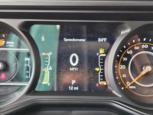 New 2025 Jeep Gladiator Sport image 11