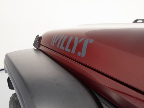 Used 2021 Jeep Wrangler Sport AWD/4WD image 33
