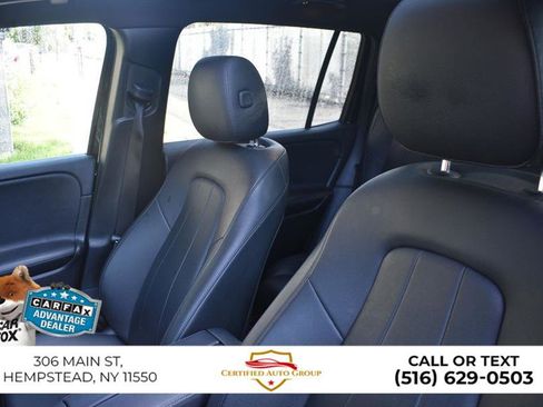 Used 2021 Mercedes-Benz GLB 250 4MATIC image 8