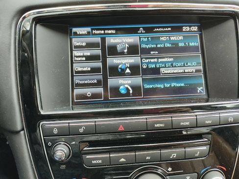 Used 2015 Jaguar XJ L Portfolio RWD image 54