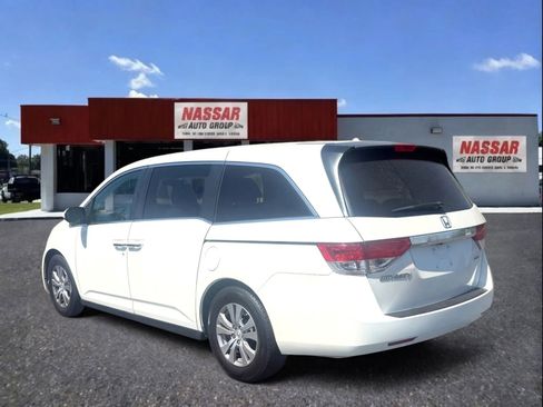 Used 2016 Honda Odyssey SE image 3