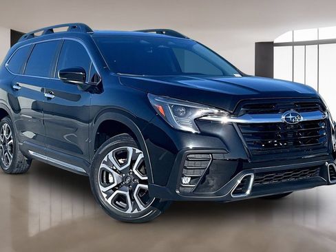 Used 2024 Subaru Ascent Touring AWD/4WD image 3