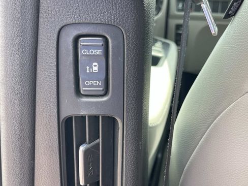 Used 2022 Honda Odyssey EX-L image 23