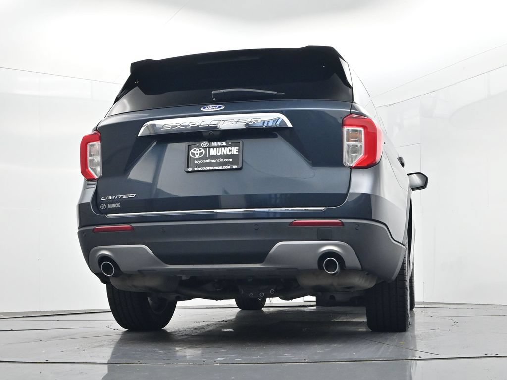 Used 2023 Ford Explorer Limited w/ Equipment Group 301A RWD image 47