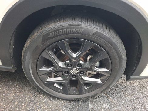 Certified 2024 Honda HR-V Sport image 8