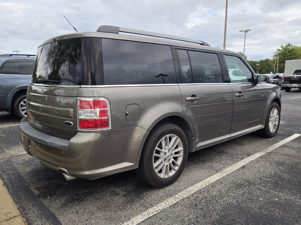 Used 2014 Ford Flex SEL w/ Equipment Group 202A FWD image 6