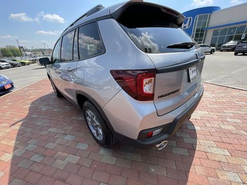 Certified 2023 Honda Passport TrailSport image 30