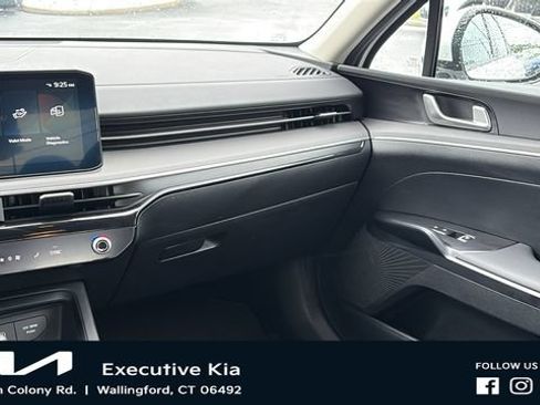 Certified 2025 Kia K5 LXS FWD image 22