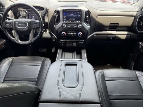Used 2022 GMC Sierra 2500 Denali w/ Denali Ultimate Package AWD/4WD image 8