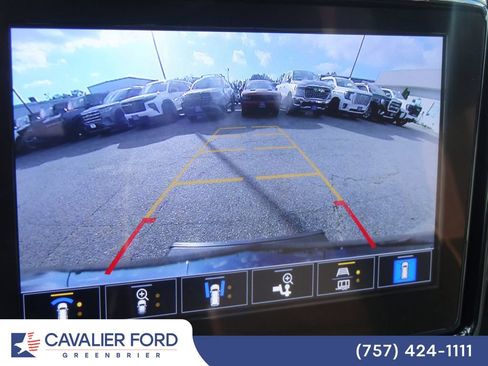 Used 2023 Chevrolet Traverse Premier w/ Redline Edition AWD/4WD image 35