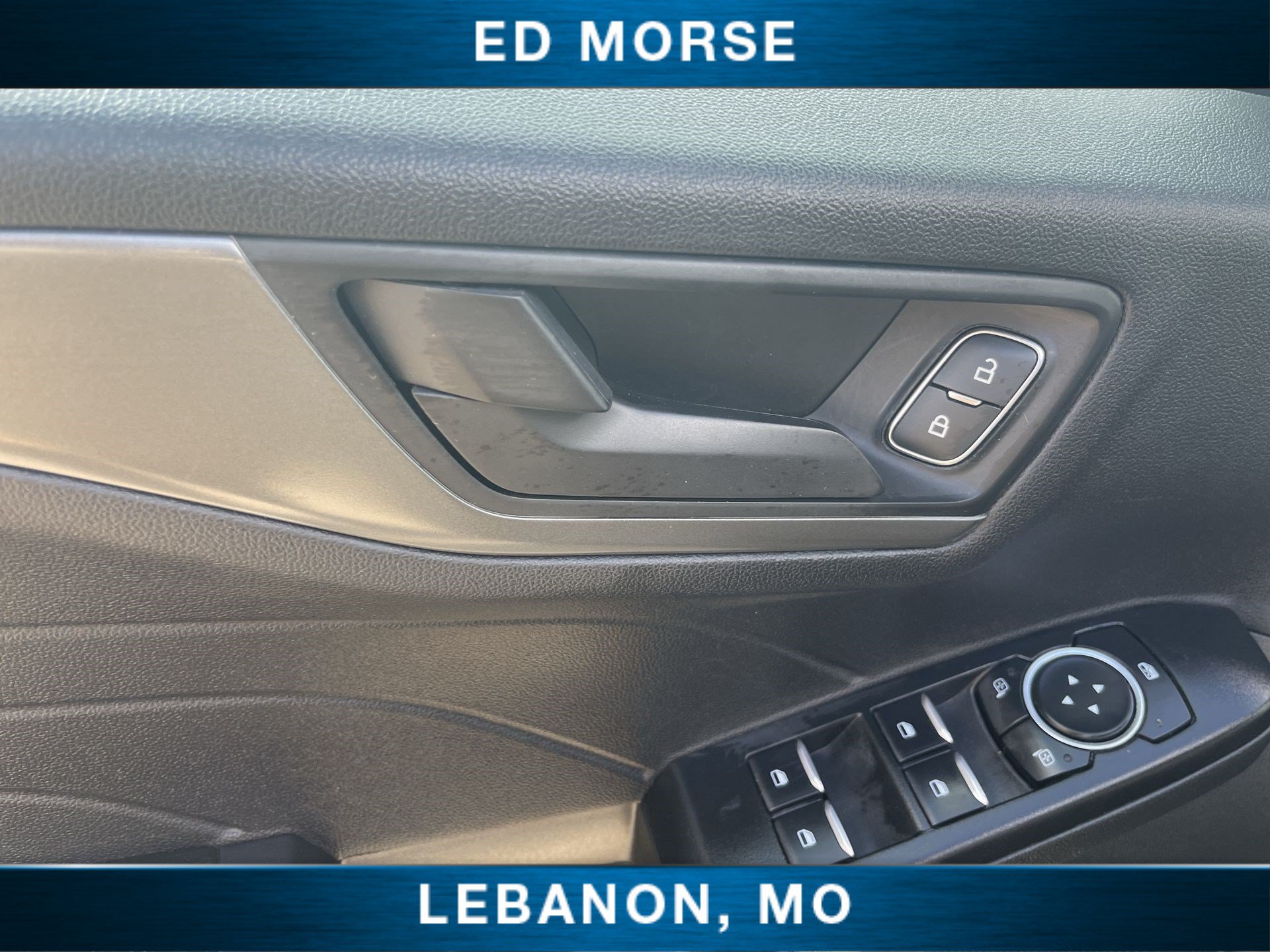 Used 2025 Ford Escape Active AWD/4WD image 22