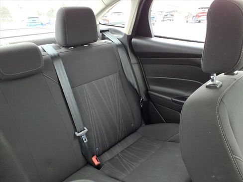 Used 2016 Ford Focus SE image 15