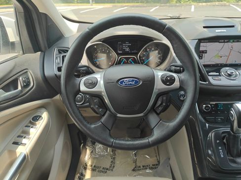 Used 2014 Ford Escape Titanium FWD image 8
